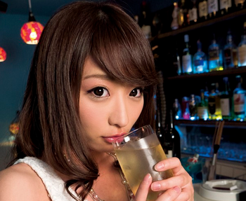 （南野ゆきな）1日に7回もエッチしたことのある関西弁のスレンダー美女が酔ってエッチになってキス魔に大変身→チンポを求める変態痴女にｗｗ【Tube8】