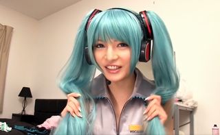 【アニコス】＜初音ミク＞コスプレサークルの女の子の着替えを撮影、その後中出し＆ごっくんをお願いしちゃう企画ｗｗ